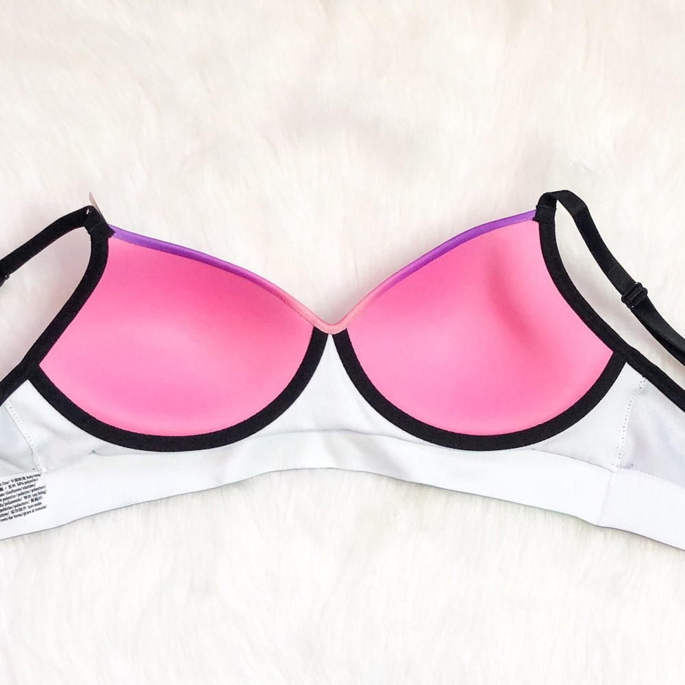 PINK VS Cool & Comfy Lightly Lined Wireless Bra - Picture 5 of 8